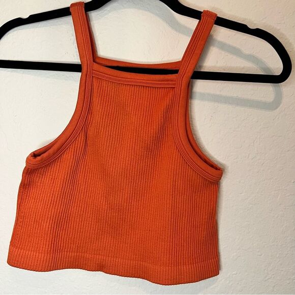 Forever 21 ribbed crop top 🌺 orange 🌺 small - Picture 1 of 3